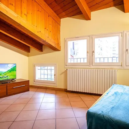 Apartament Azzo Gardino Bolonia
